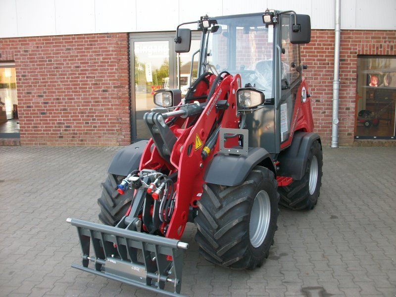 Weidemann 1390