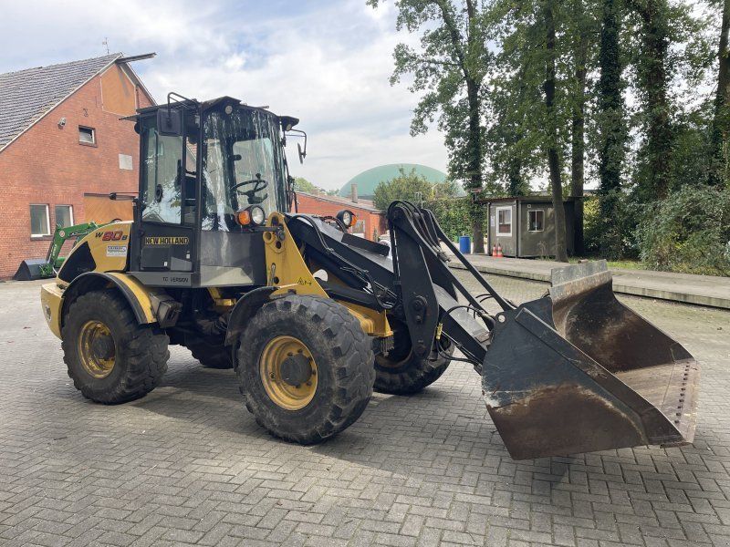 New Holland W80 BTC