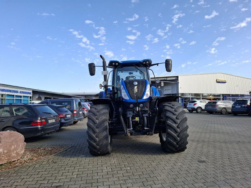 New Holland T7.230 AC