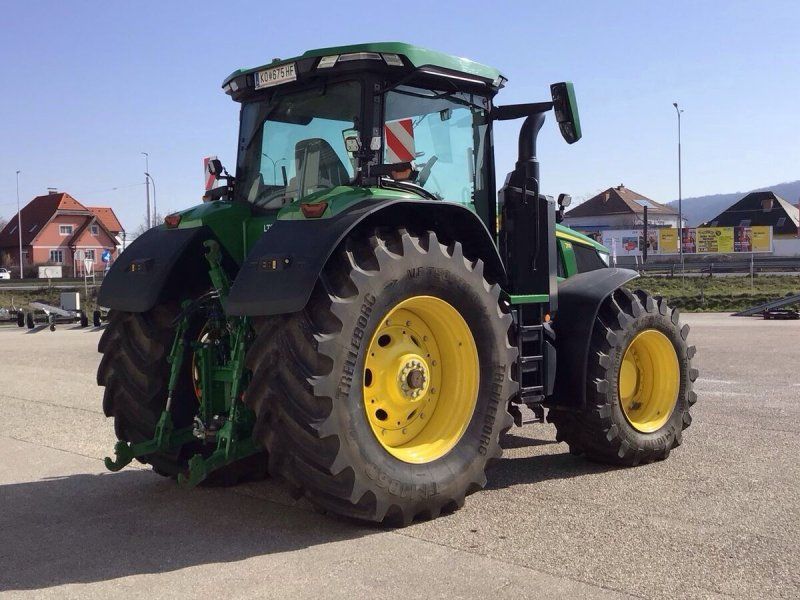 John Deere 7R 350