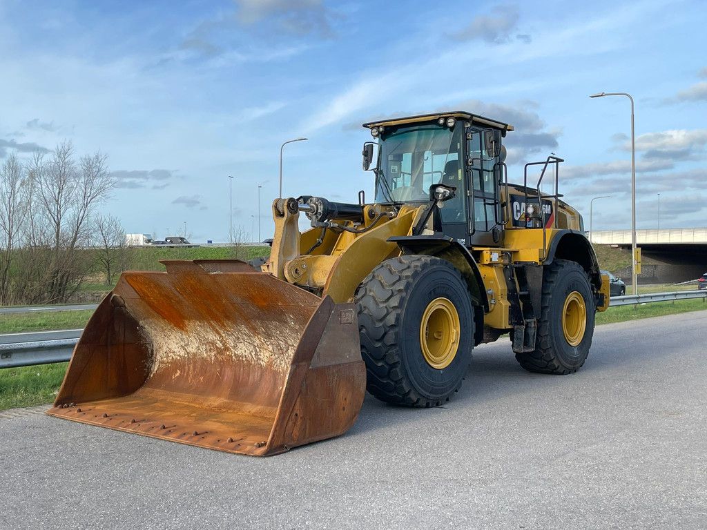 Caterpillar 966M