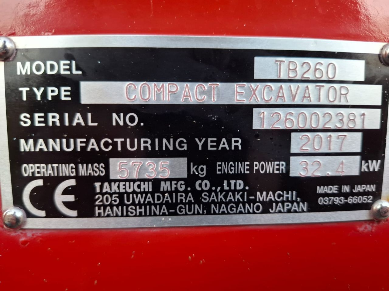 Takeuchi TB260 | bj2017 | 5117 uur | 2 bakken