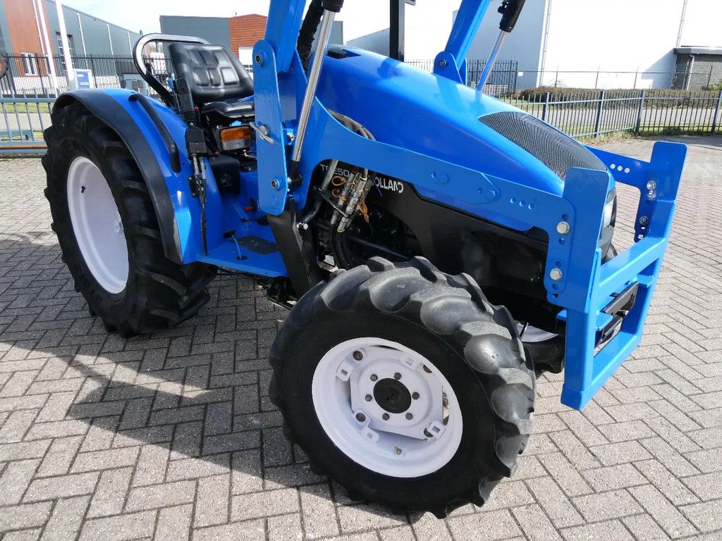 New Holland TCE50 4wd / 03519 Draaiuren / Voorlader
