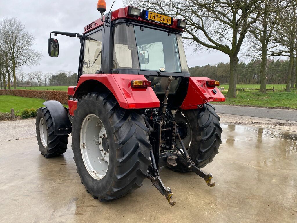 Case-International 844xl