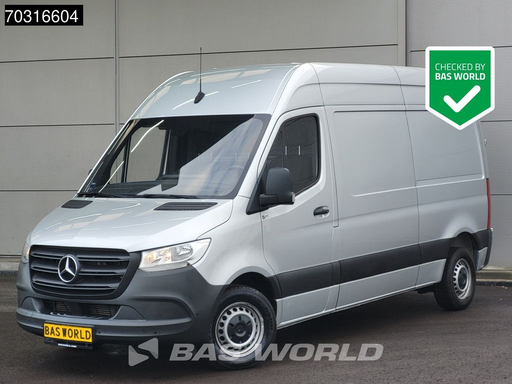 Mercedes Sprinter 215 CDI COMING SOON! Automaat 150pk L2H2 MBUX Camera Airco Parkeersensoren CarPlay Euro6 L2 12m3 Klima