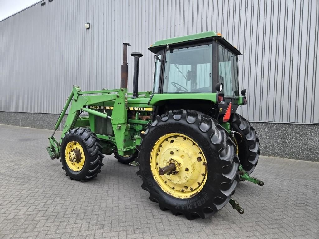 John Deere 4450 with loader