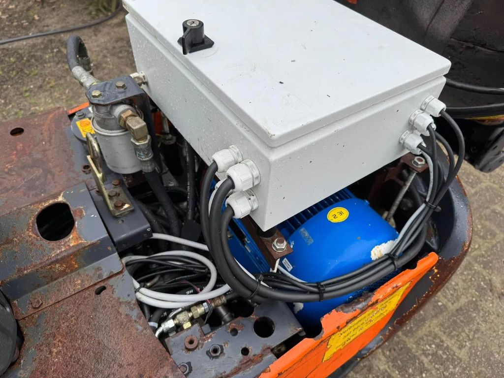 Hitachi ELECTRISCHE ZX10 minigraver HYBRID