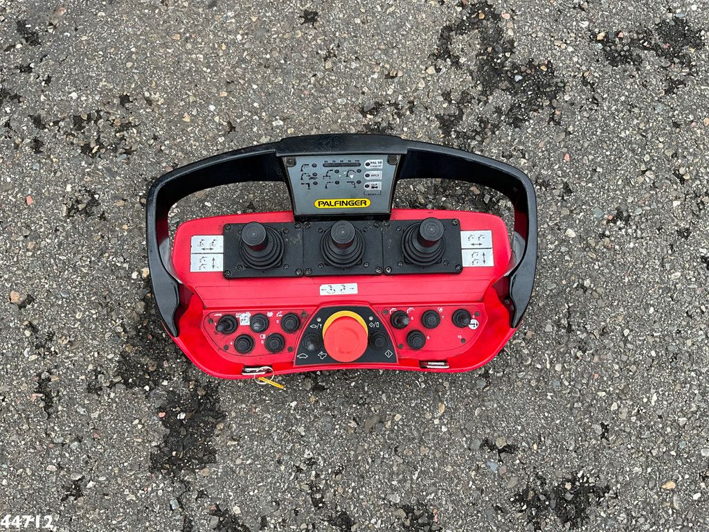 DAF FAN CF 290 Euro 6 Palfinger 23 Tonmeter laadkraan Just 166.890 km!