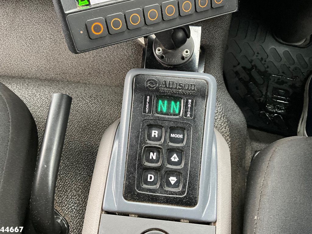 DAF FA LF 230 Euro 6 RHD Terberg 8m³ Just 67.505 Km!