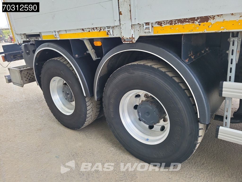Iveco Trakker Trakker 410 8X4 Steelsuspension 650cm open load floor Automatic Euro 6