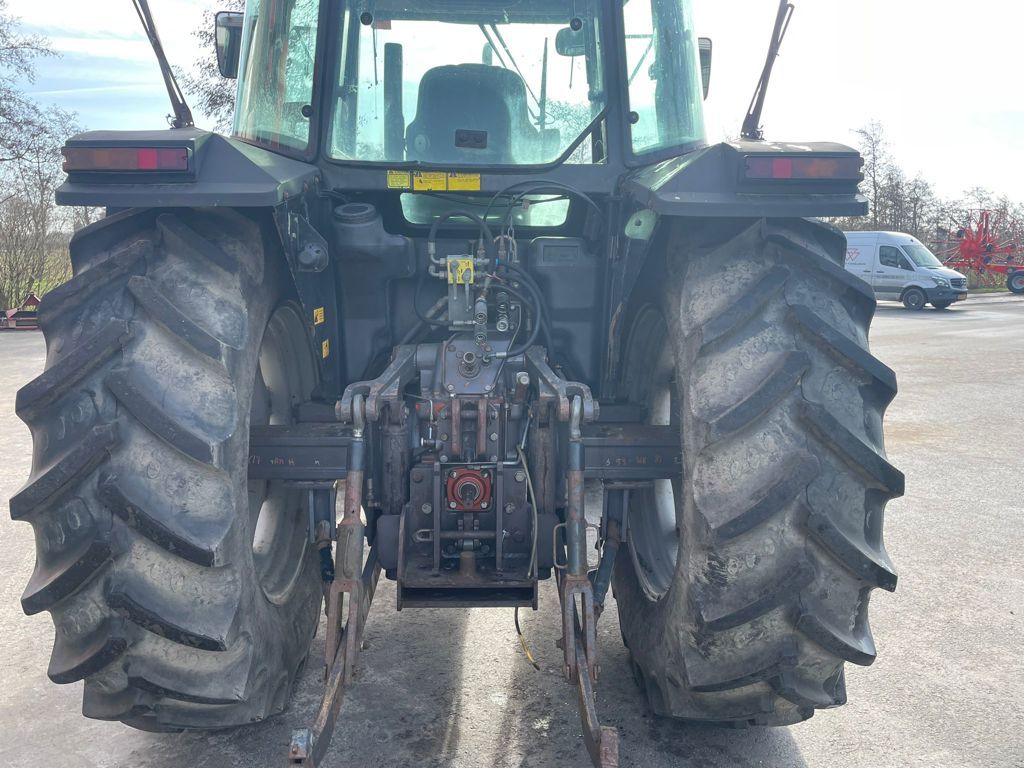 Massey Ferguson 6170 DYNASHIFT