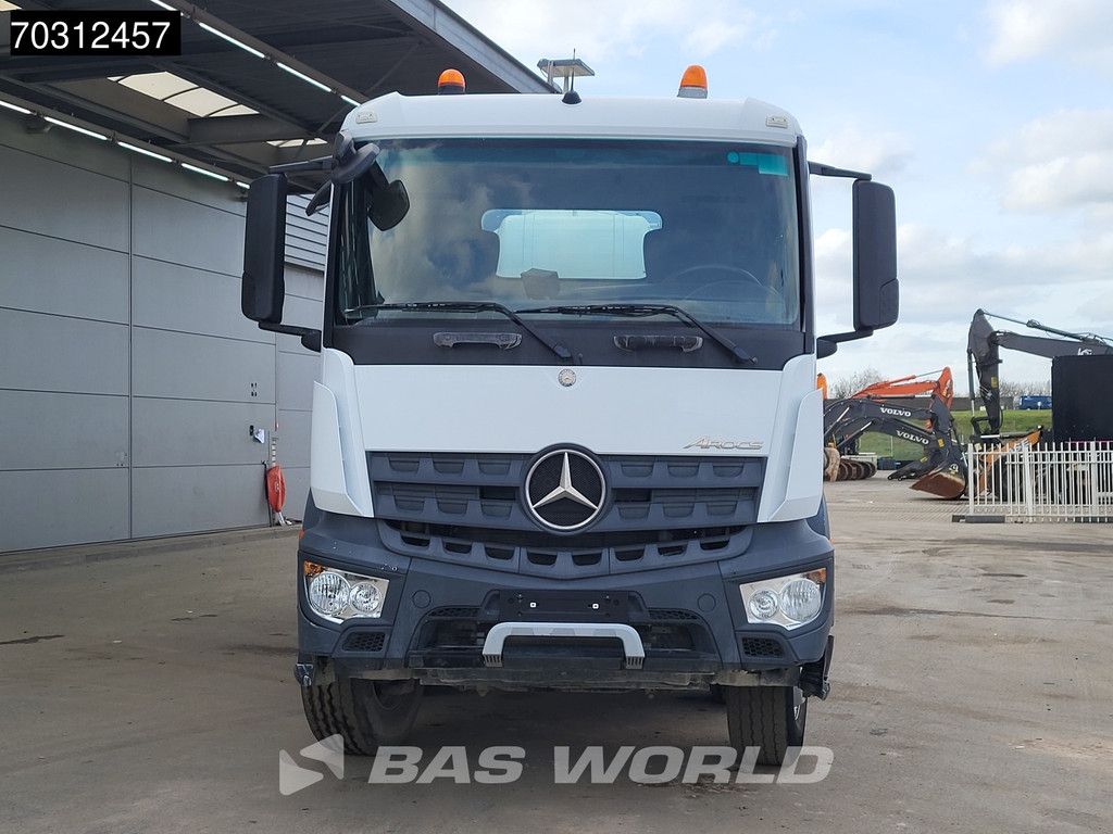 Mercedes Arocs Arocs 3240 8X4 9m3 Stetter Mixer Steel suspension Automatic Euro 6