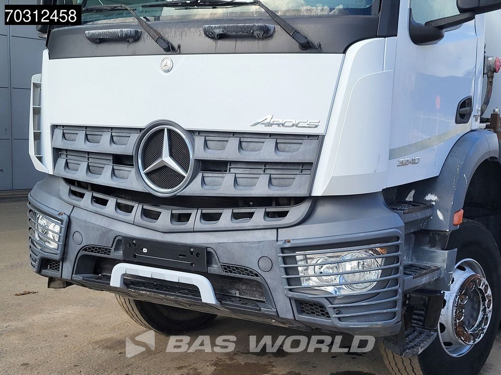 Mercedes Arocs Arocs 3240 8X4 9m3 Stetter Mixer Steelsuspension Automatic Euro 6