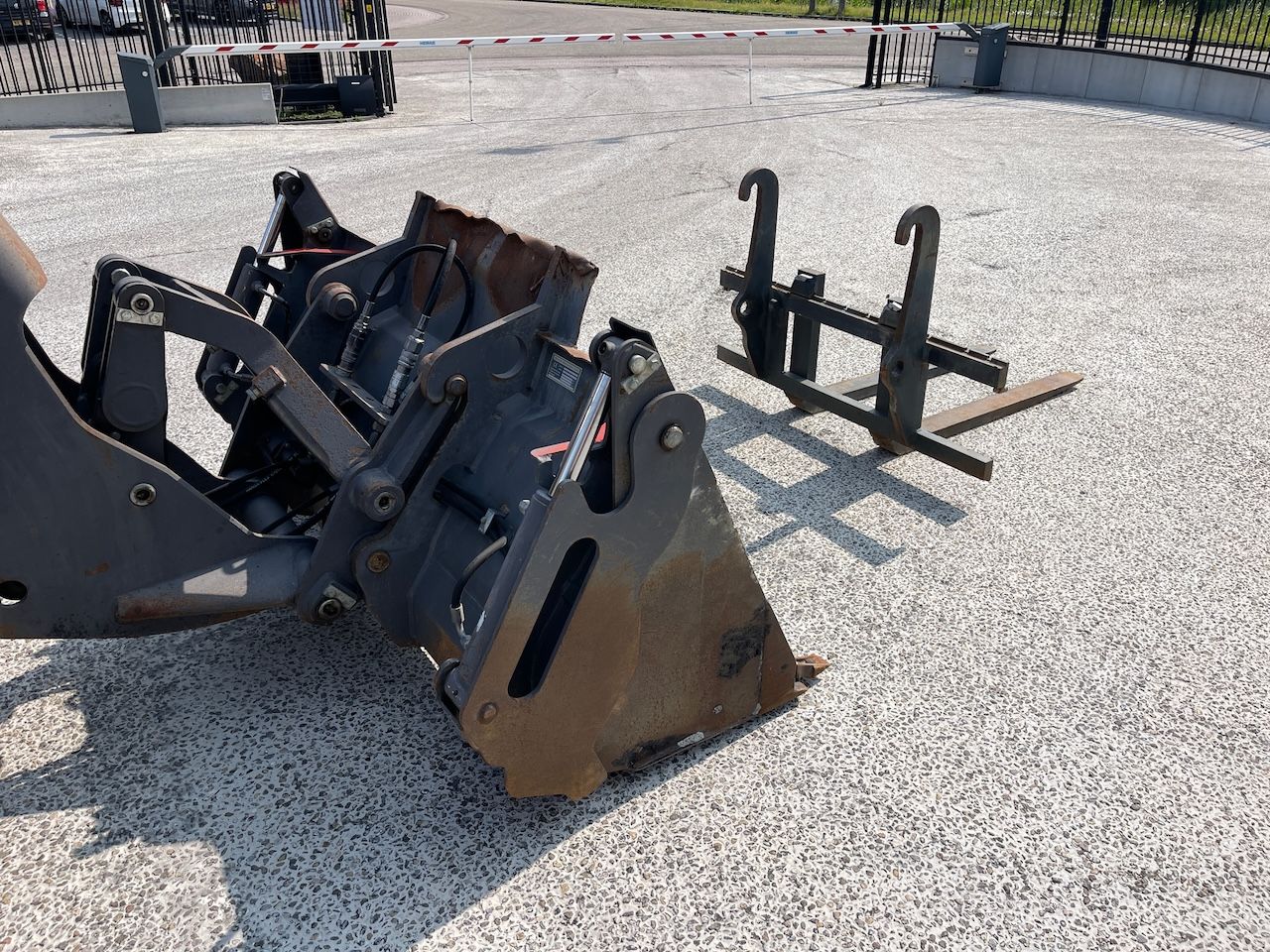 Mecalac /Ahlmann AS700 Zwenklader