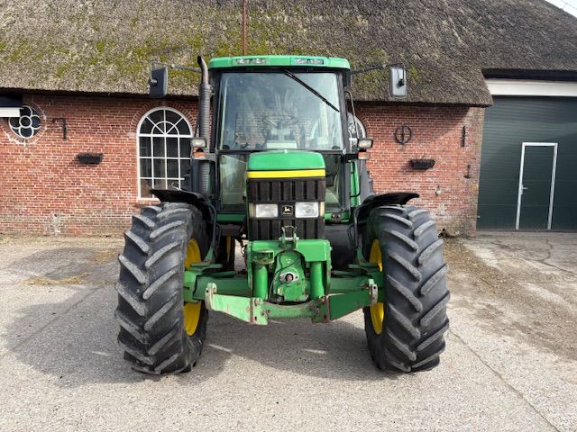 John deere 6310