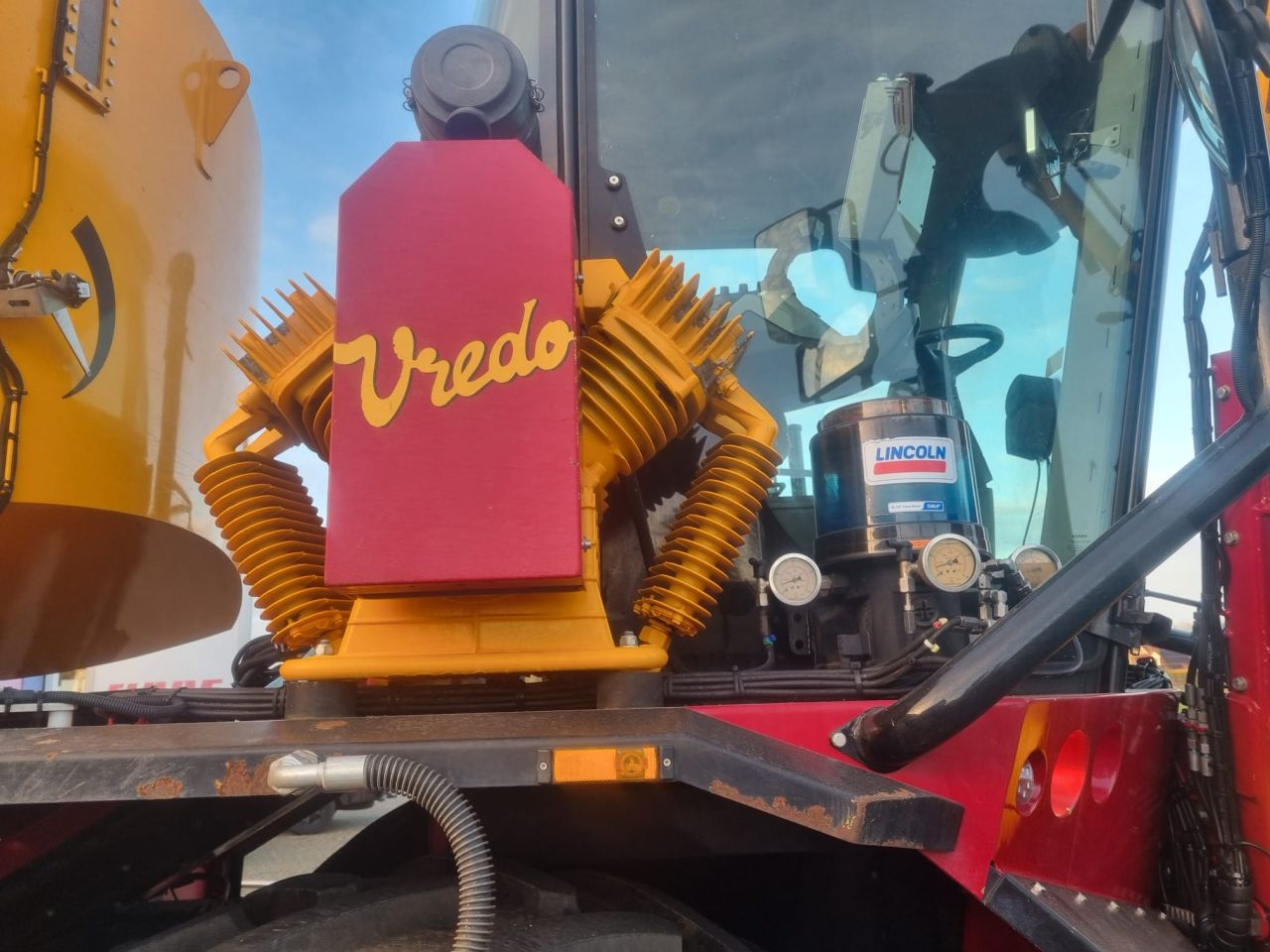 VREDO VT4546 +ZBV 27000V