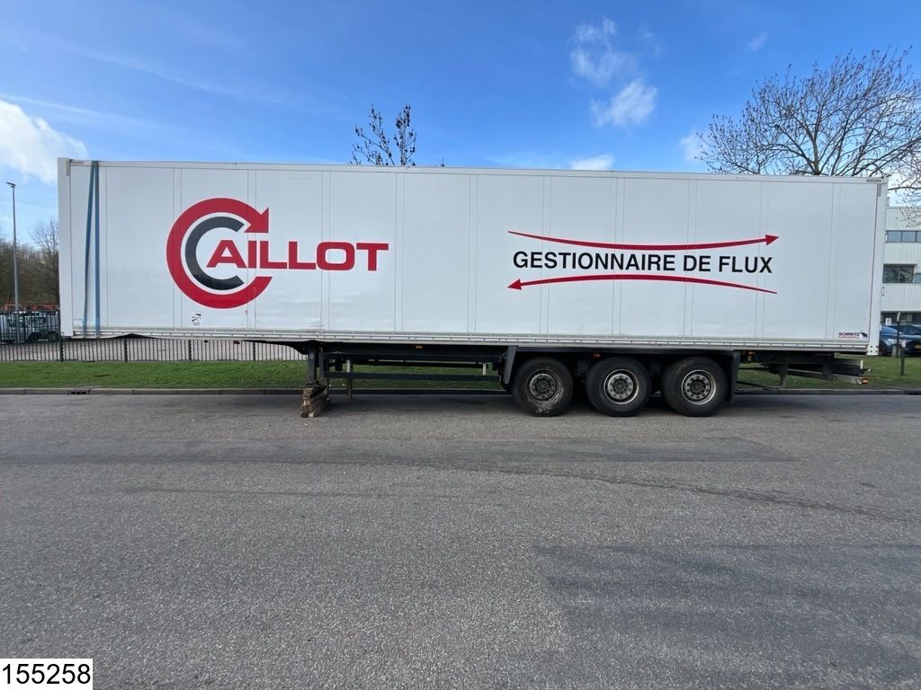 Schmitz Koel vries Insulated semi-trailer.