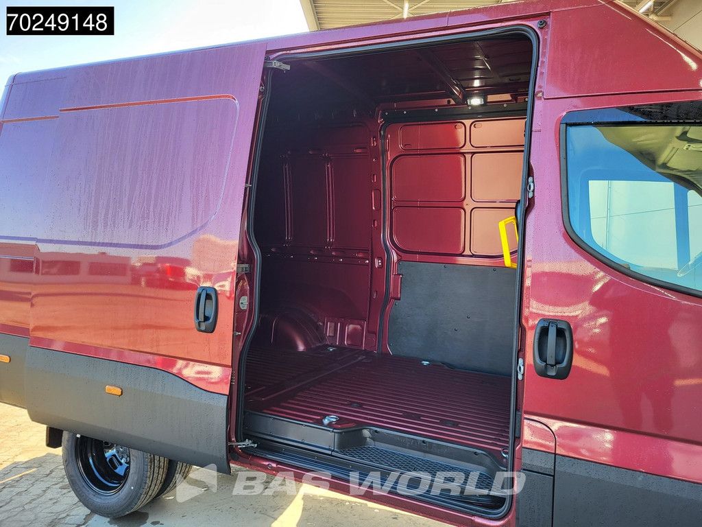Iveco Daily 35C21 BPM VRIJ! 3.0L Automaat 2x Schuifdeur 210PK L2H2 Dubbellucht 2025-Model 3,5t Trekhaak ACC LED Navi Camera Parkeersensoren Euro6 L2 12m3 Klima AHK