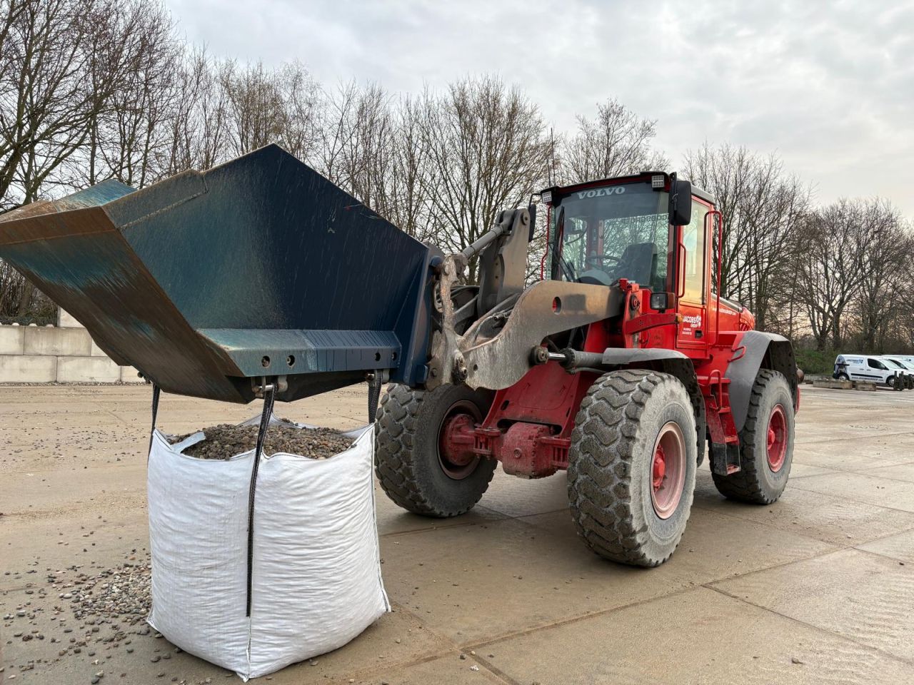 Big Bag vultrechter, vulbak big-bag vuller Volvo aansluiting