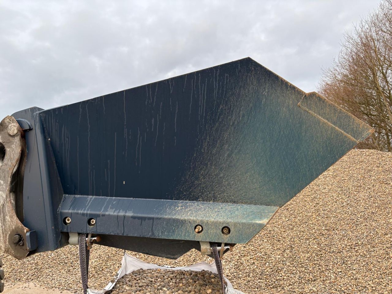 Big Bag vultrechter, vulbak big-bag vuller Volvo aansluiting