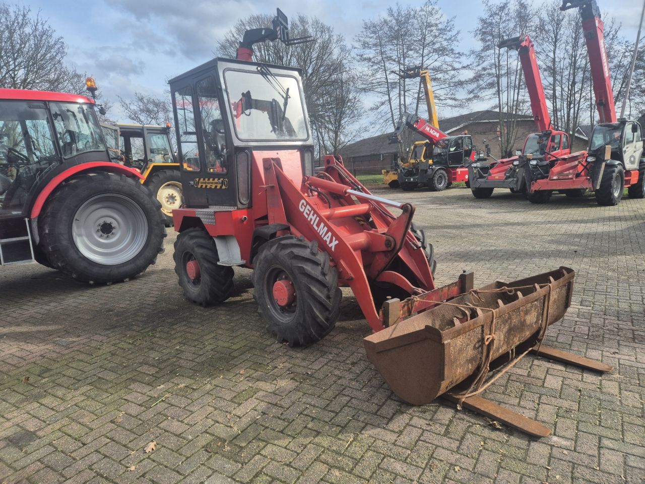 GEHLMAX KL405 shovel met gewicht van 4300 kgs