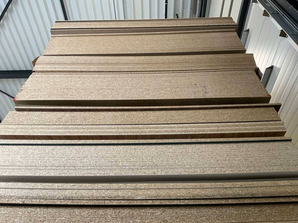 Partydekoration Spanplatte 26m³