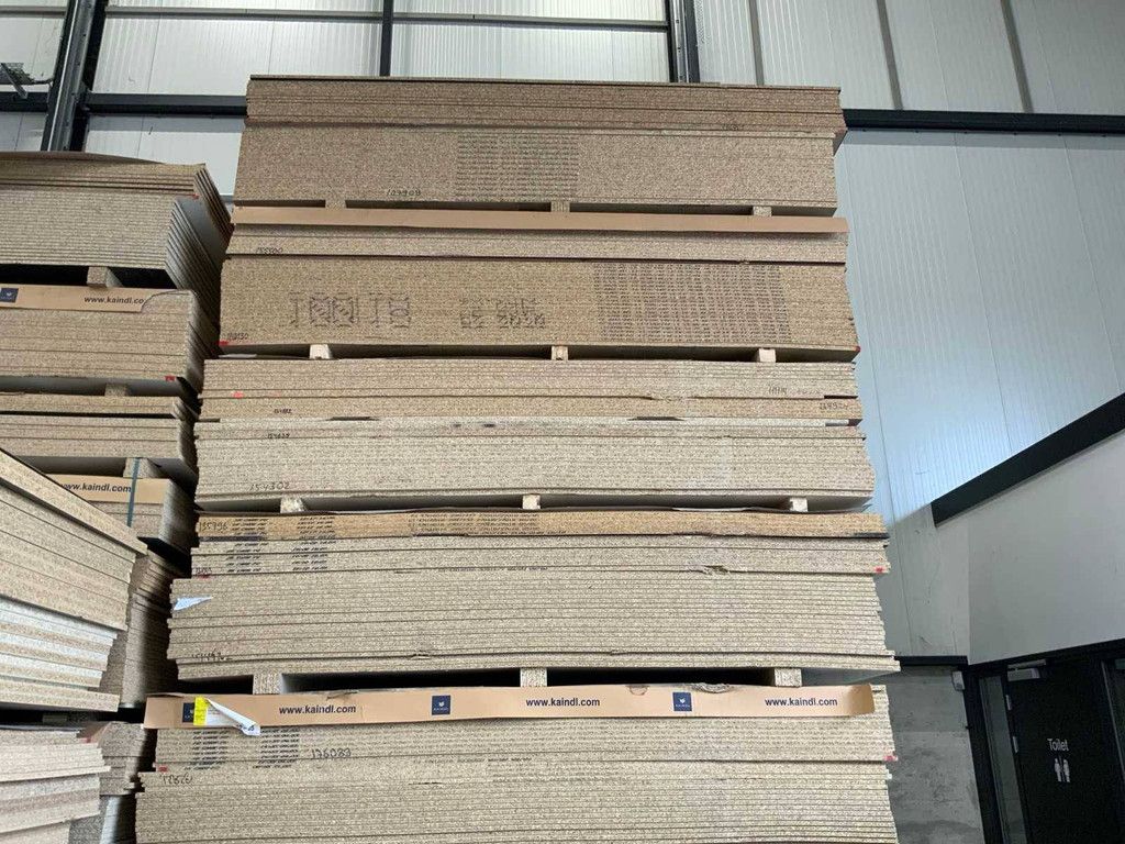 Partydekoration Spanplatte 26m³