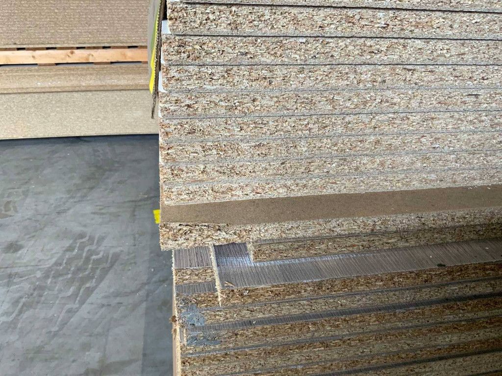 Partydekoration Spanplatte 26m³