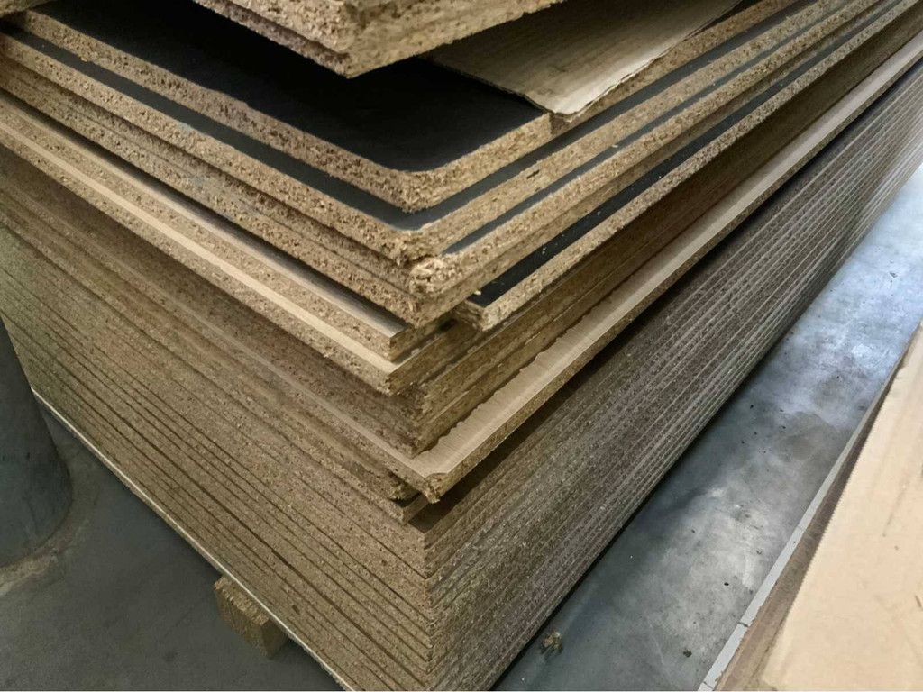 Party Decoration Chipboard 25m³