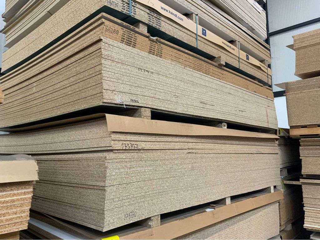 Party Decoration Chipboard 25m³