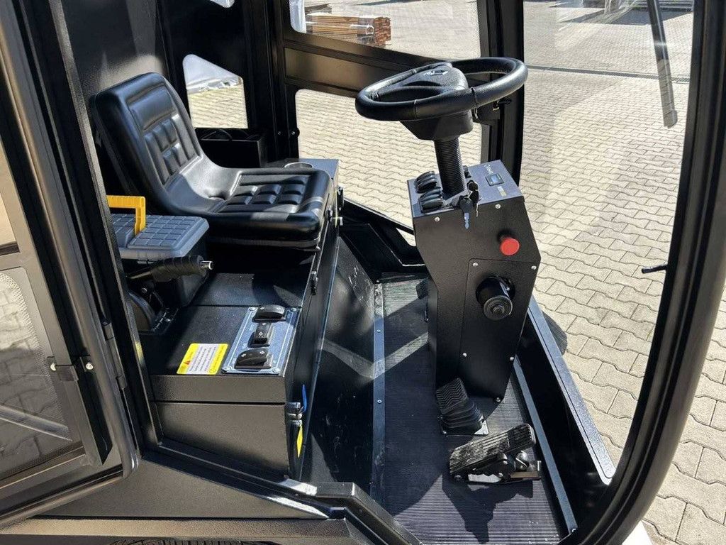 Kremer KRS500 2025 Sweeper