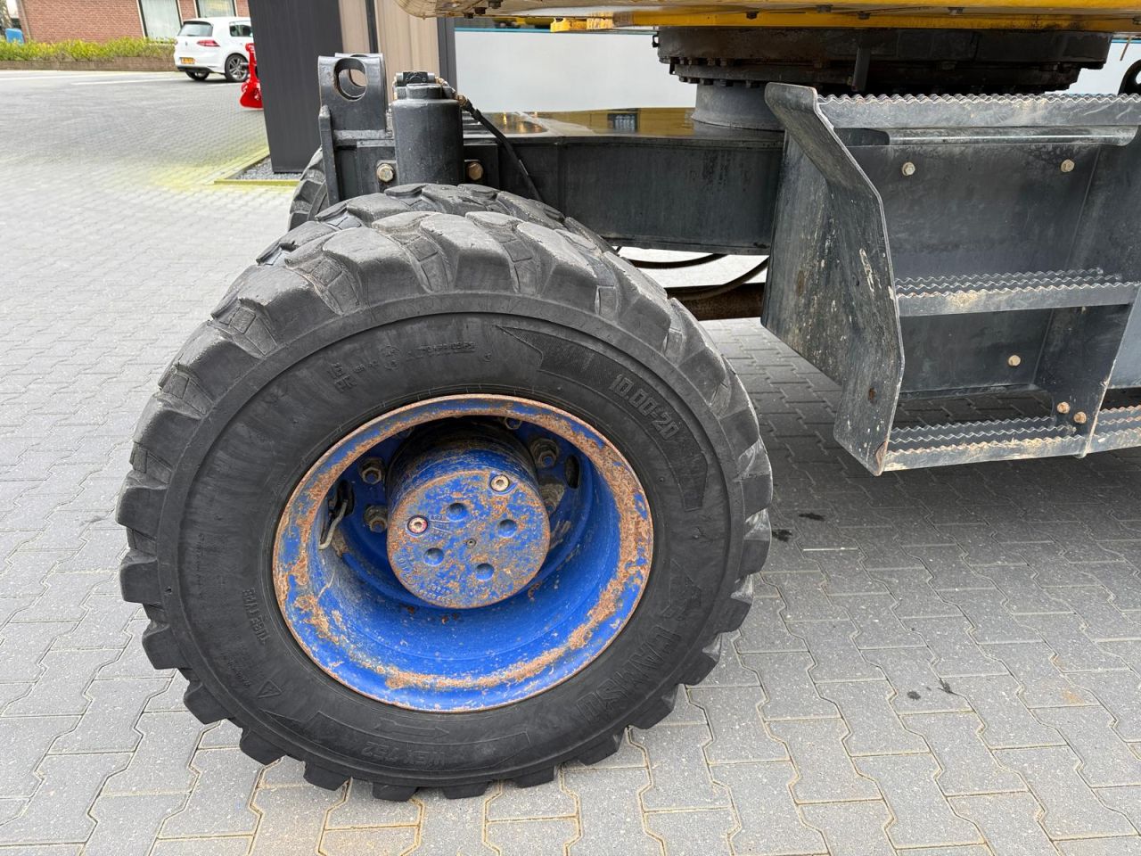 KOMATSU PW18-10 wielkraan met automatische smering