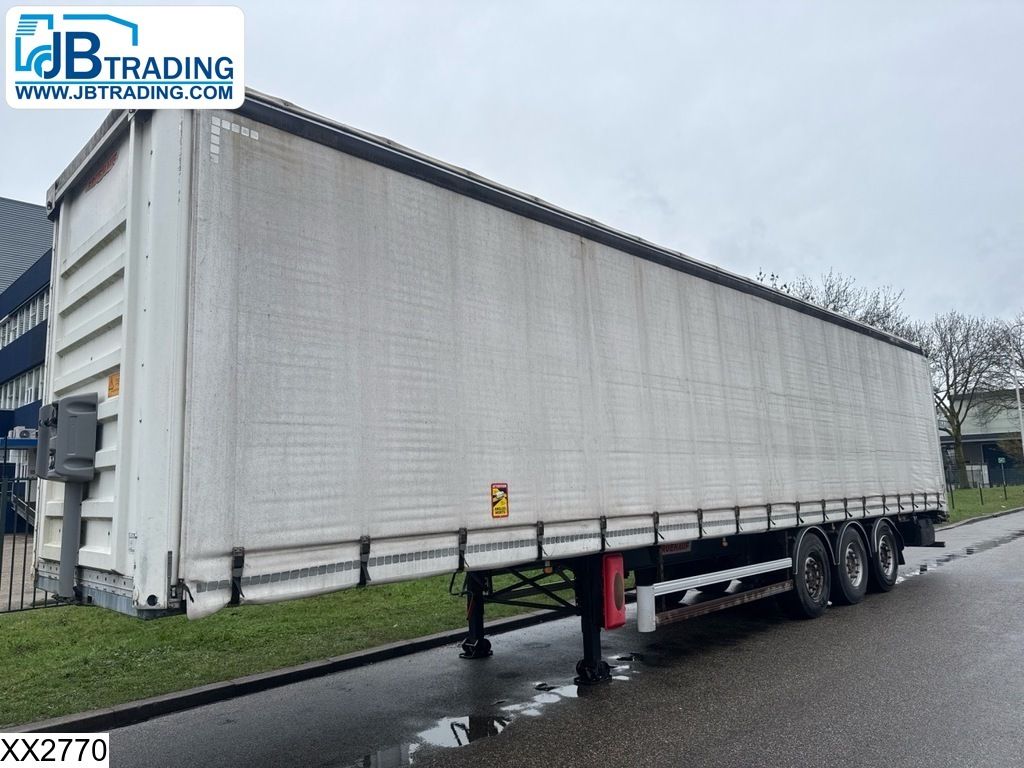 Fruehauf Tautliner 2 x Lift axle