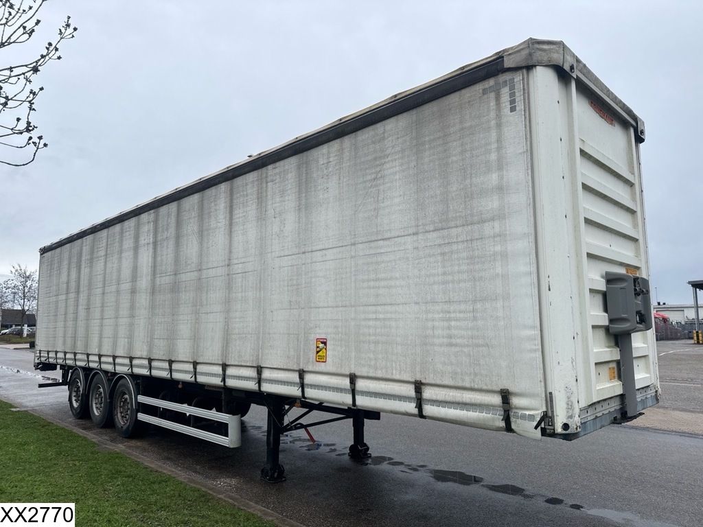 Fruehauf Tautliner 2 x Lift axle