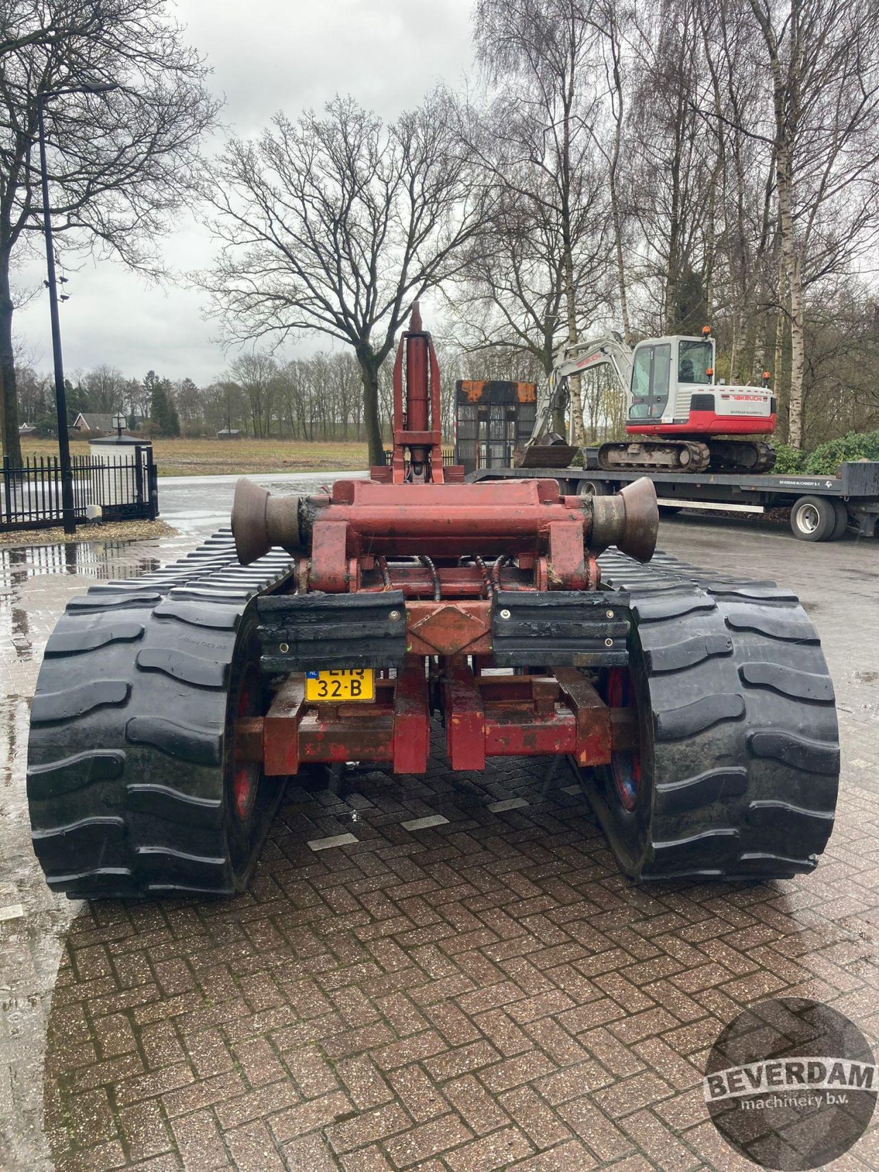 Haarkarm carrier rups