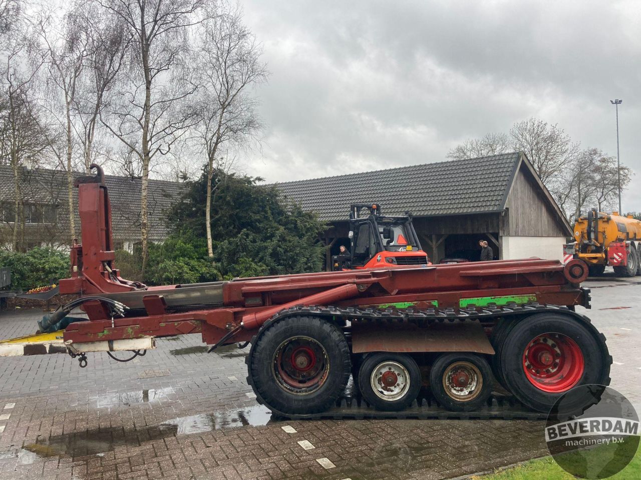 Haarkarm carrier rups