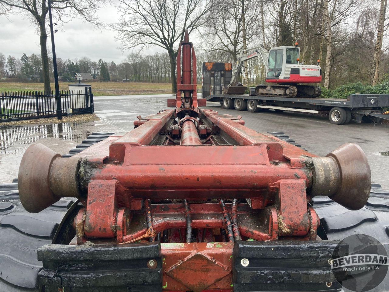 Haarkarm carrier rups