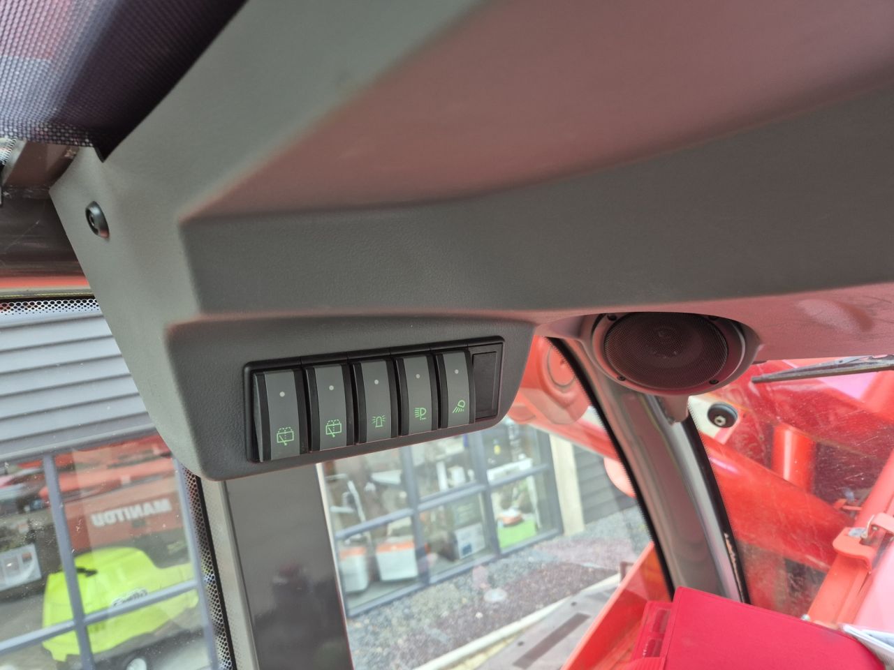 MANITOU MRT 2540 roterende verreiker met radiograaf