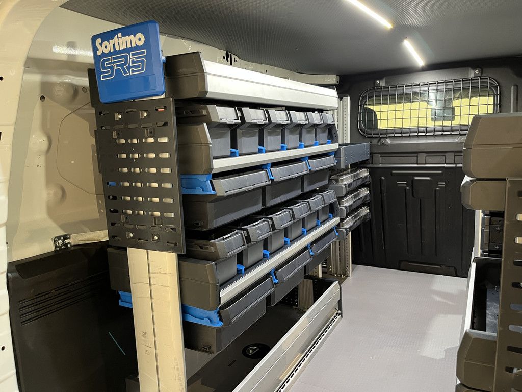 Peugeot Partner 1.5 BlueHDI 130 PK L2 Automaat Servicebus / Sortimo Inrichting / Schuifdeur L + R / Euro 6 / Airco / Camera / Cruise Control / CarPlay