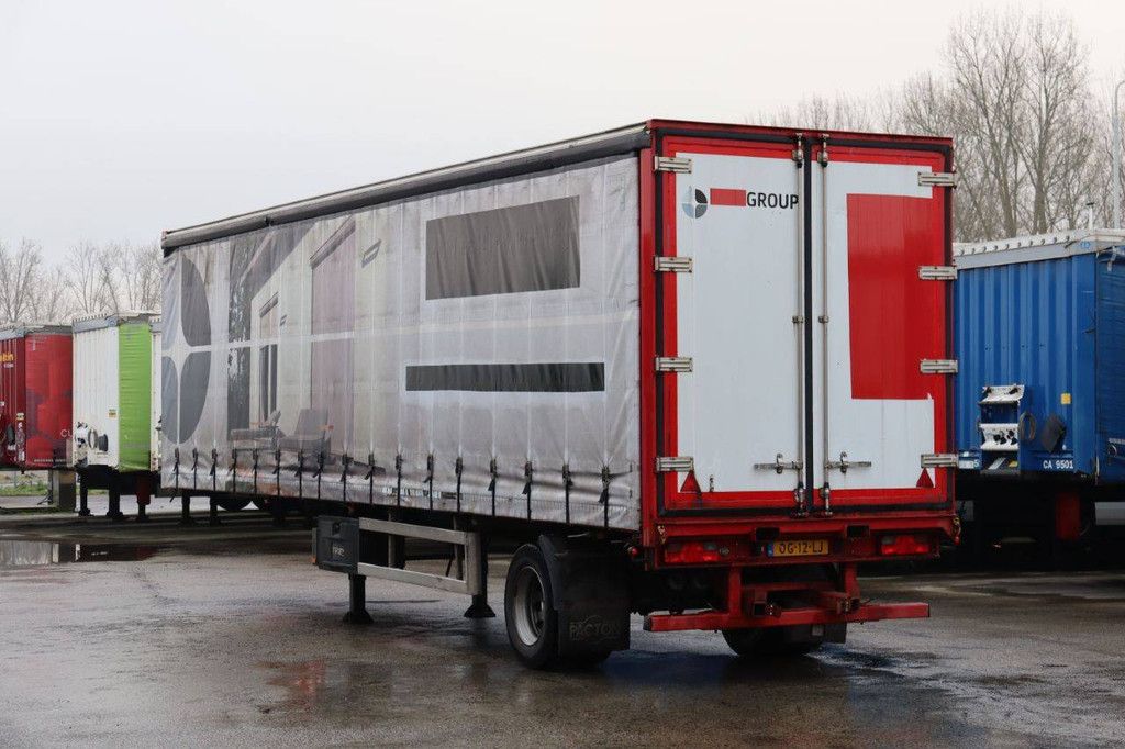 Curtainsider trailer Pacton PACO-1303A 2000