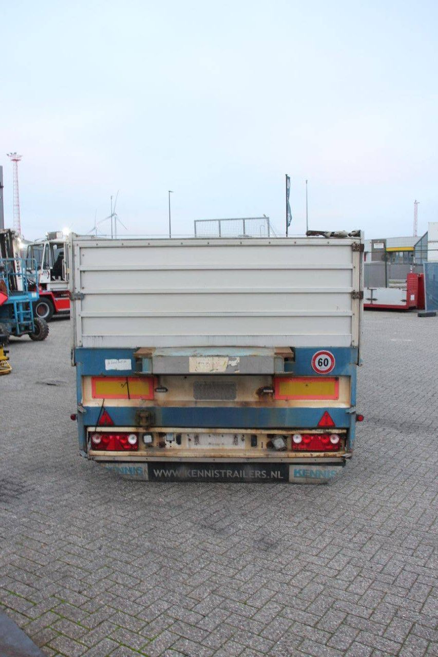 Pacton-Flachbettanhänger TPD339, Baujahr 2008