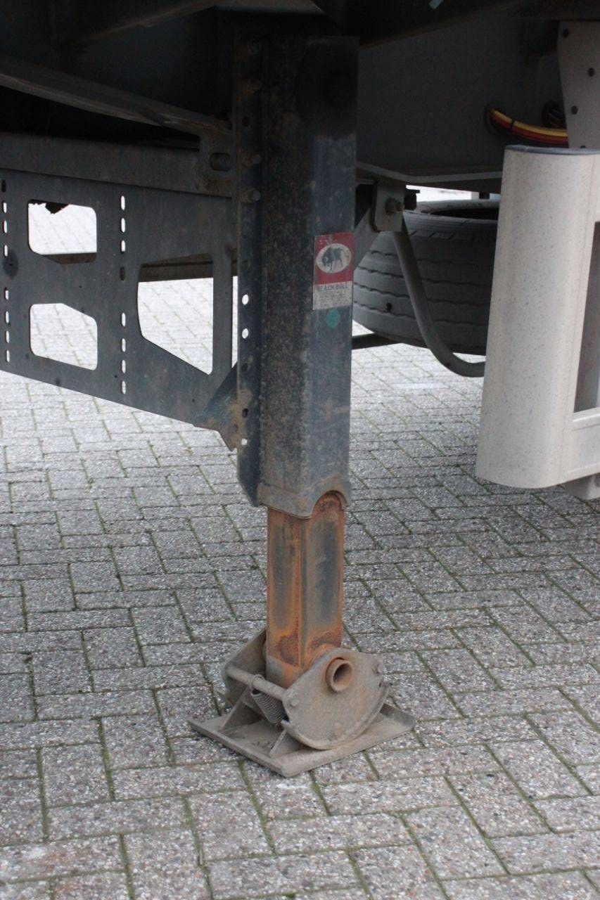 Pacton-Flachbettanhänger TPD339, Baujahr 2008