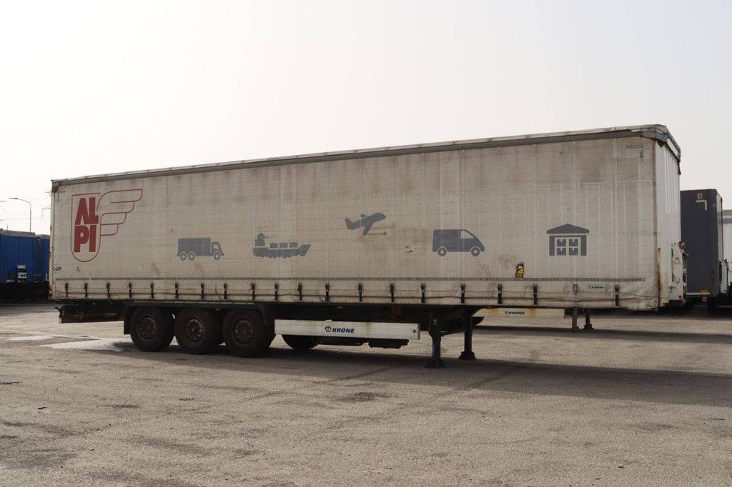Krone SD sliding tarpaulin trailer