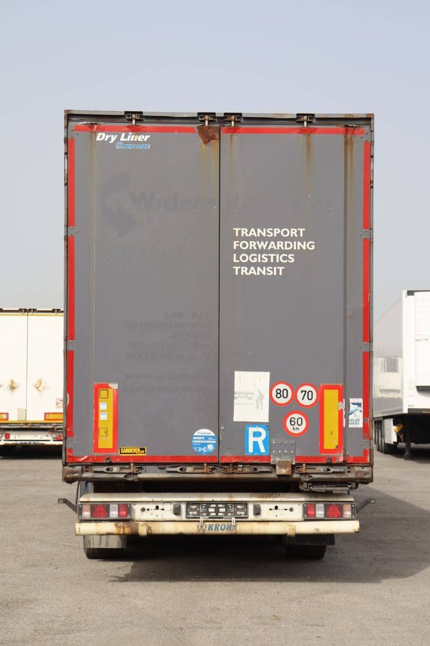 Geschlossener Anhänger Krone SD