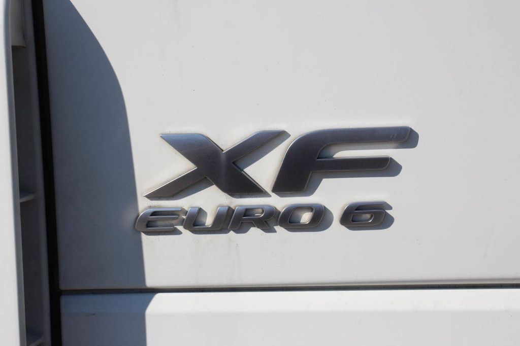 Fahrgestell mit Fahrerhaus DAF XF 460 Diesel 460 PS