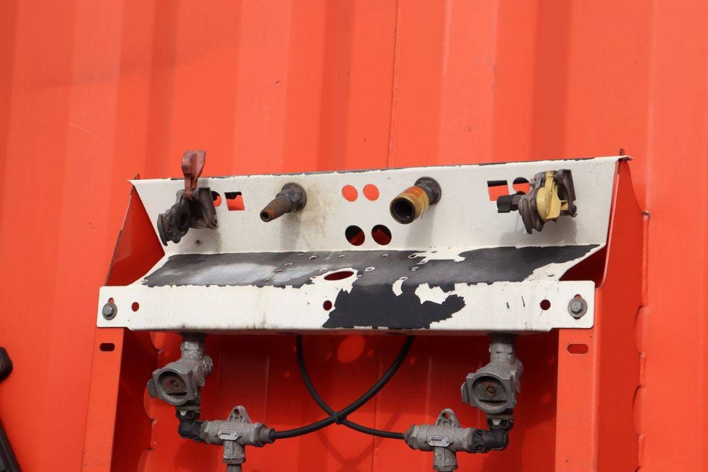 Geschlossener Anhänger Krone SD 2017