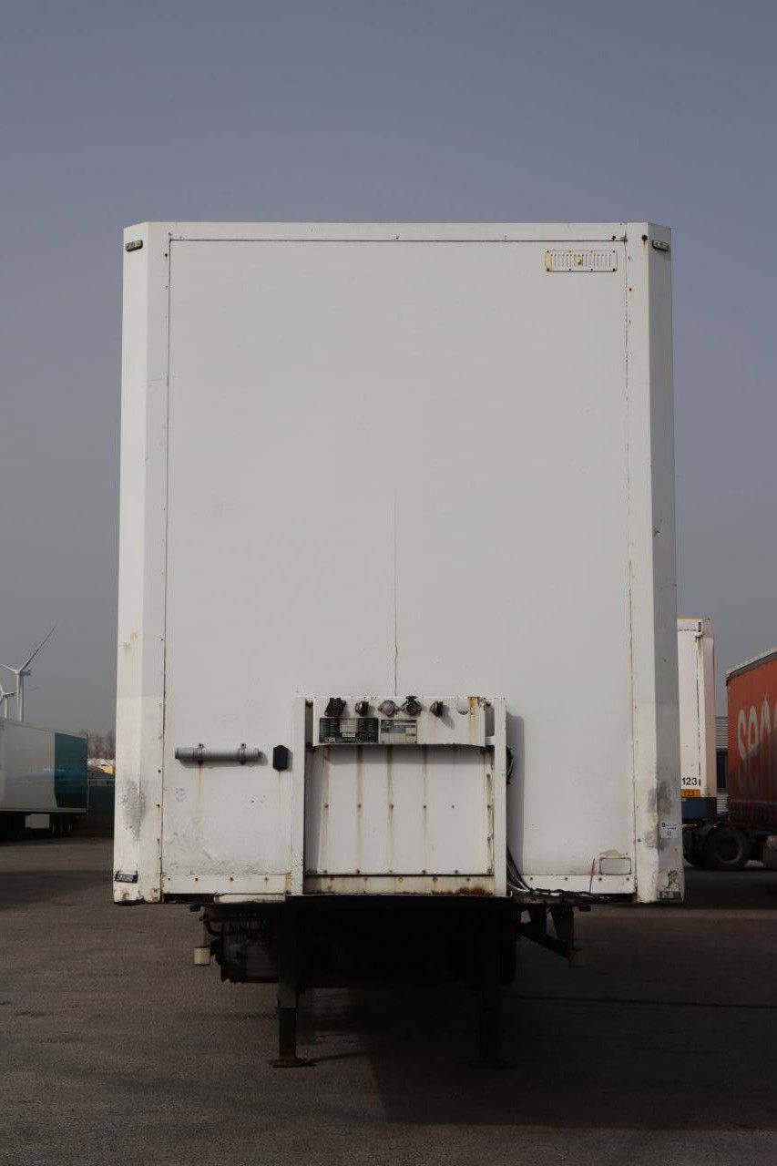 Geschlossener Sattelauflieger Van Eck PT-21 2003