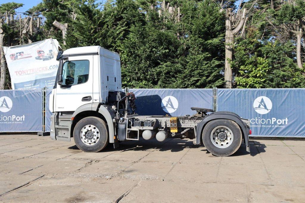 Chassis Cabin Mercedes-Benz Antos 1843 Diesel 430hp