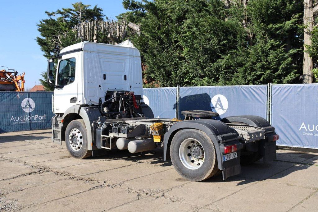 Chassis Cabin Mercedes-Benz Antos 1843 Diesel 430hp