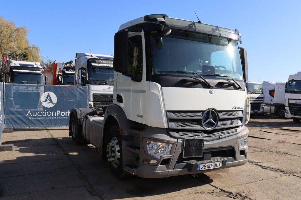 Chassis Cabin Mercedes-Benz Antos 1843 Diesel 430hp